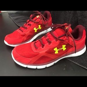 Mens Under Armour running shoes 11.5